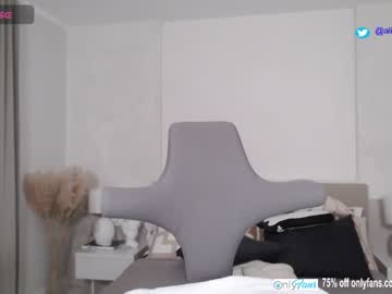 hardcore cam girl smileyouarehere image #4134918