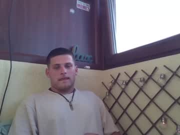 hardcore cam man roberto_twink1 image #3003840