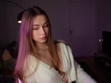 hardcore cam girl strawberryjamx image #2100146
