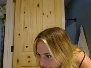 hardcore cam girl emilystarxs image #4229750