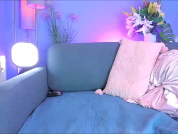 hardcore cam girl littlee33 image #2967761
