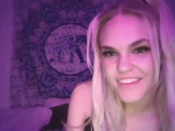 hardcore cam girl maevemaddox image #1928214