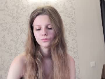 hardcore cam girl alainaestrada image #3667837