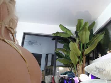 hardcore cam girl marrylouanne image #2110084