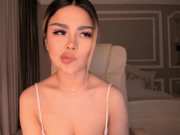 hardcore cam girl bae_suz image #969811