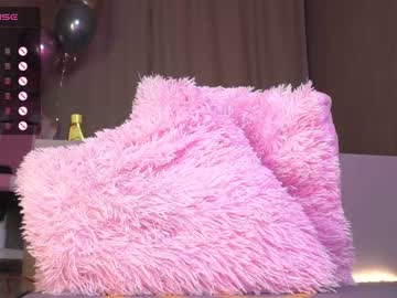 hardcore cam girl queenelia image #4135036