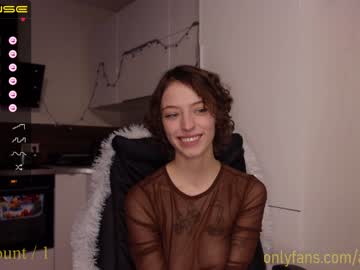 hardcore cam girl agelina_summer image #2204674