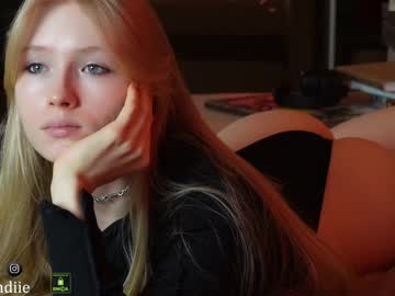 hardcore cam girl bestblondiiecb image #4185767