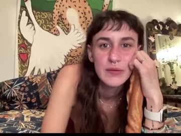 skinnybitch4211 hardcore cam
