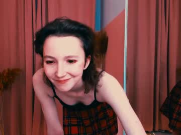 hardcore cam girl hailiemills image #2043474