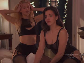 hardcore cam girl _2strangers image #3877532