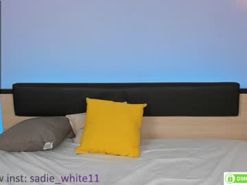 hardcore cam girl foxhilary image #1643166