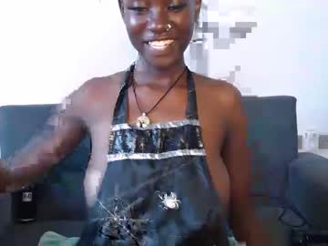 hardcore cam girl betty_fire_ image #3590359