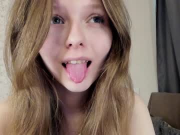 hardcore cam girl alainaestrada image #3686456