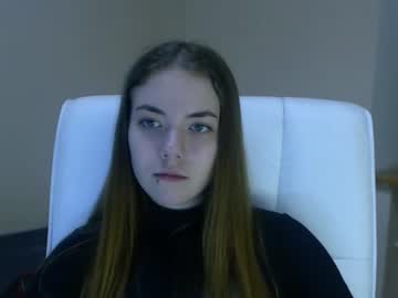 hardcore cam girl zoey_deuttch image #2450924