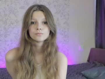 hardcore cam girl alainaestrada image #3690591