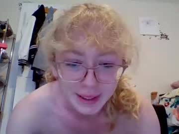 hardcore cam girl blonde_katie image #4618328