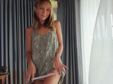 hardcore cam girl sunny__honey image #2240297
