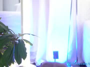 hardcore cam girl eva_fashionista image #1676190