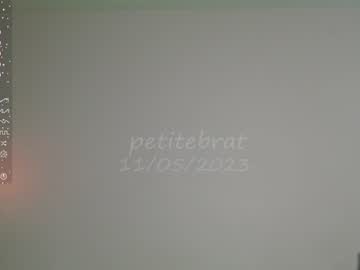 hardcore cam girl petitebrat image #3741149