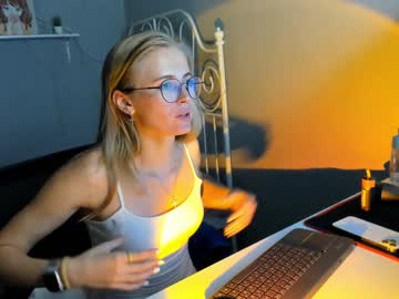hardcore cam girl linellali image #1634742