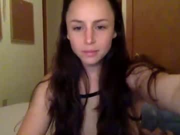 hardcore cam girl honeykisses888 image #3919921