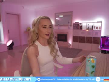 hardcore cam girl hannahjames710 image #1010860