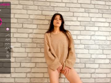 hardcore cam girl carolynjacquelins image #2085415