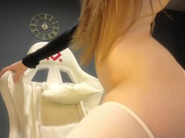 hardcore cam girl mia__amore image #4682963