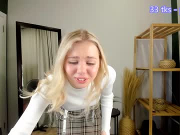 hardcore cam girl c_a_s_s_i_e image #2702713