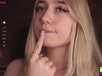 hardcore cam girl yolandabertha image #2771623