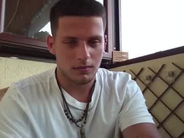 hardcore cam man roberto_twink1 image #3221685