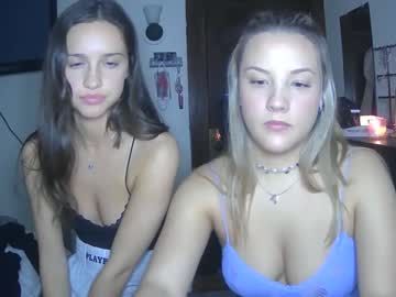 hardcore cam girl varsitybaby000 image #956602