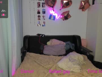 hardcore cam couple behollihot image #4636689