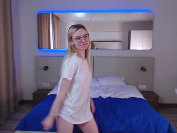 hardcore cam girl xia_xo image #1141620