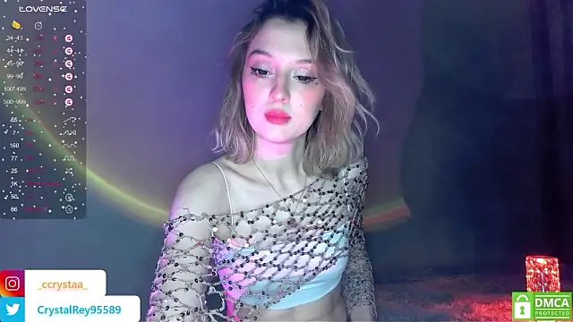 Stripchat sex cam CrystalRey